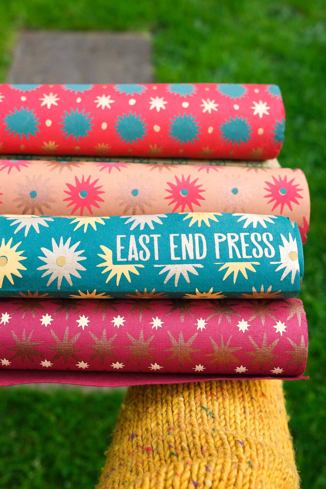 Festive Gift Wrap: Winter's Bloom