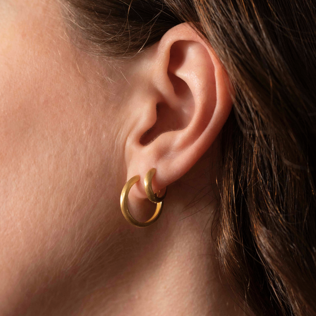 Brushed Gold Minimal Hoops: 9mm