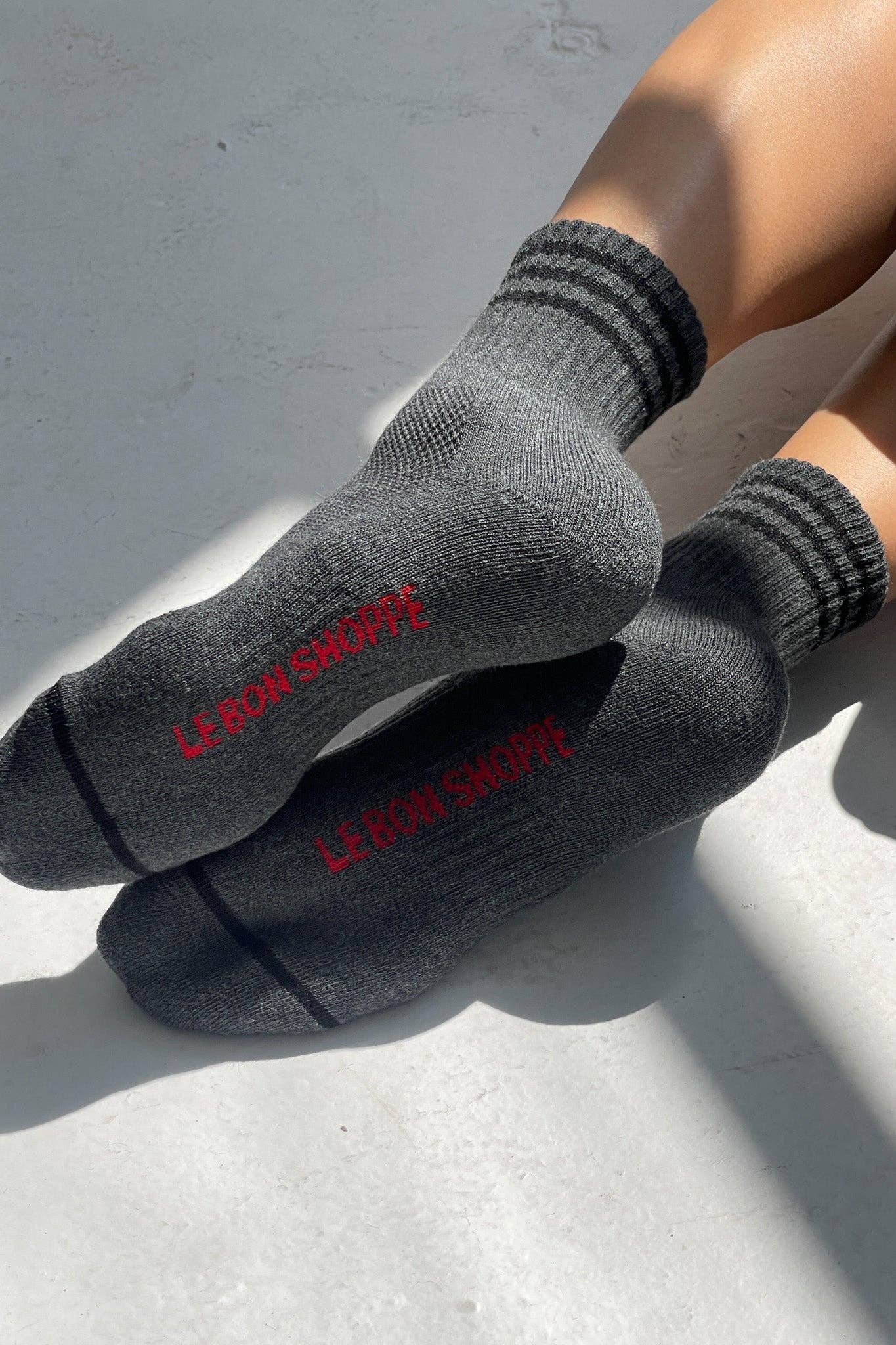 Girlfriend Socks: Scarlet