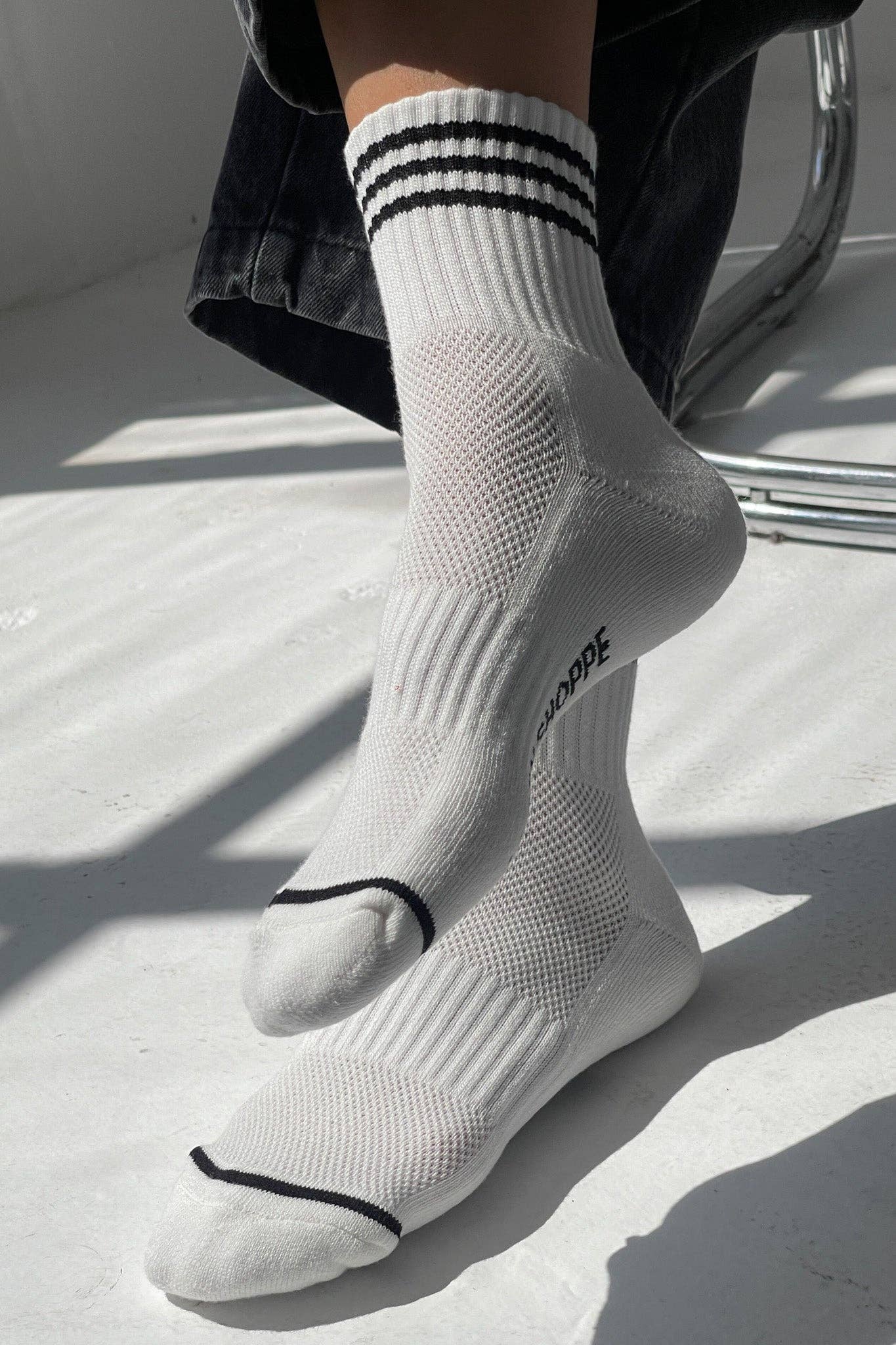Girlfriend Socks: Scarlet