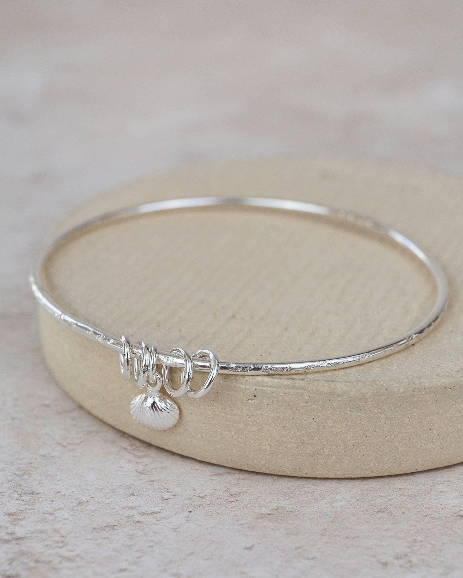 Sterling Silver Shell Charm Bangle: 6cm