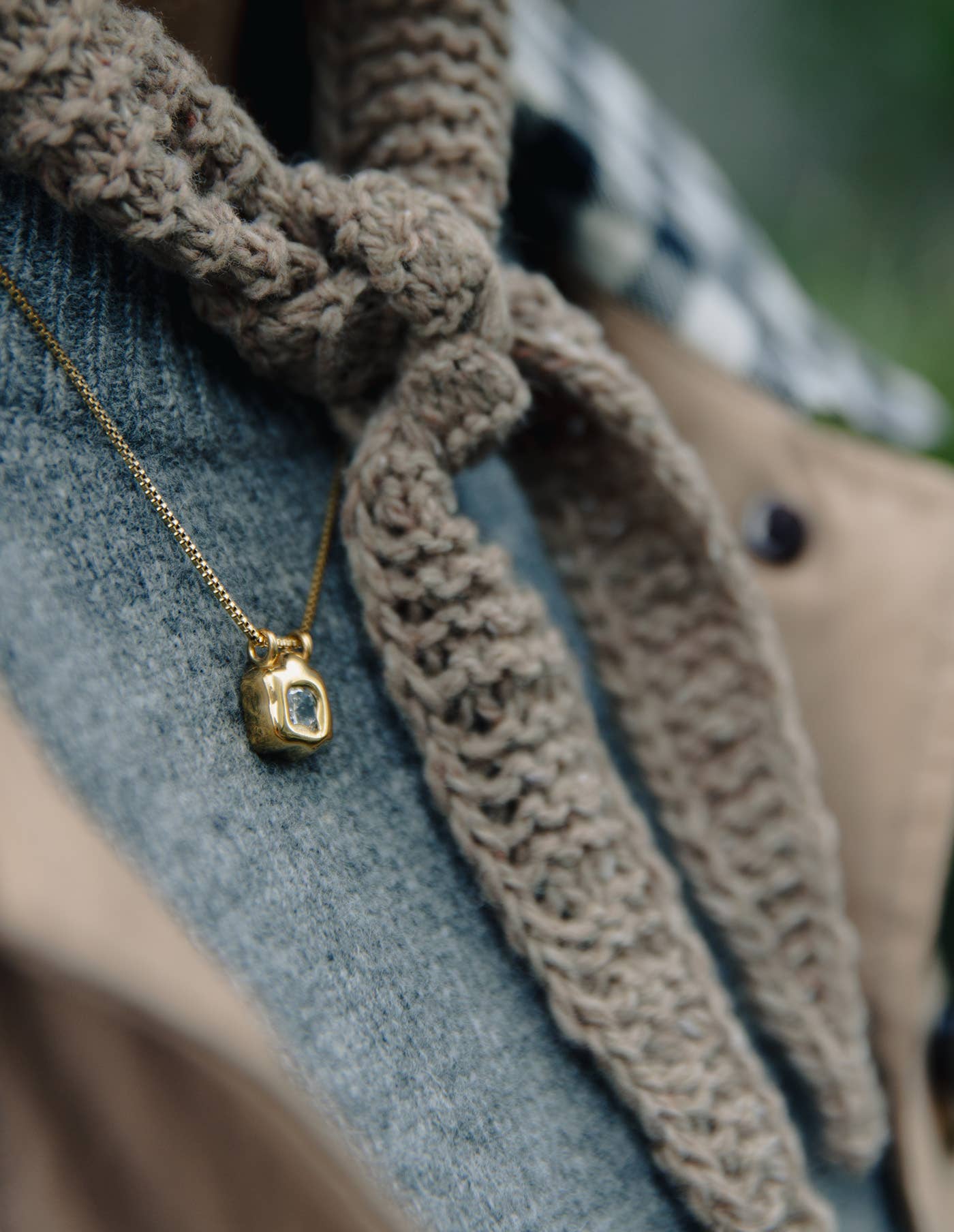 Gold Fluid Pendant Necklace, Waterproof