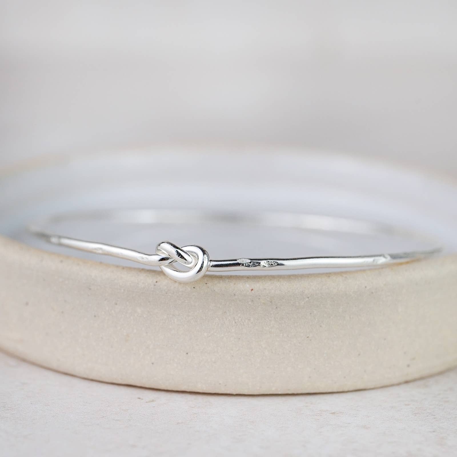 Sterling Silver Single Love Knot Bangle: 6.5cm