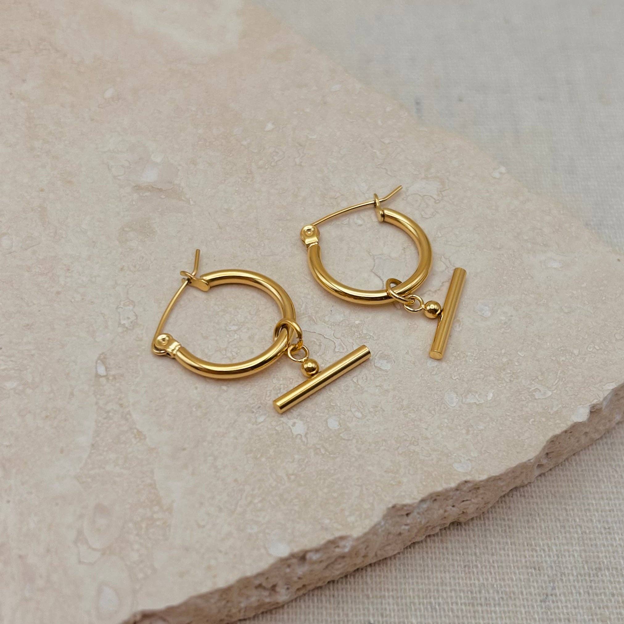 Everyday Lightweight Gold Bar Hoops