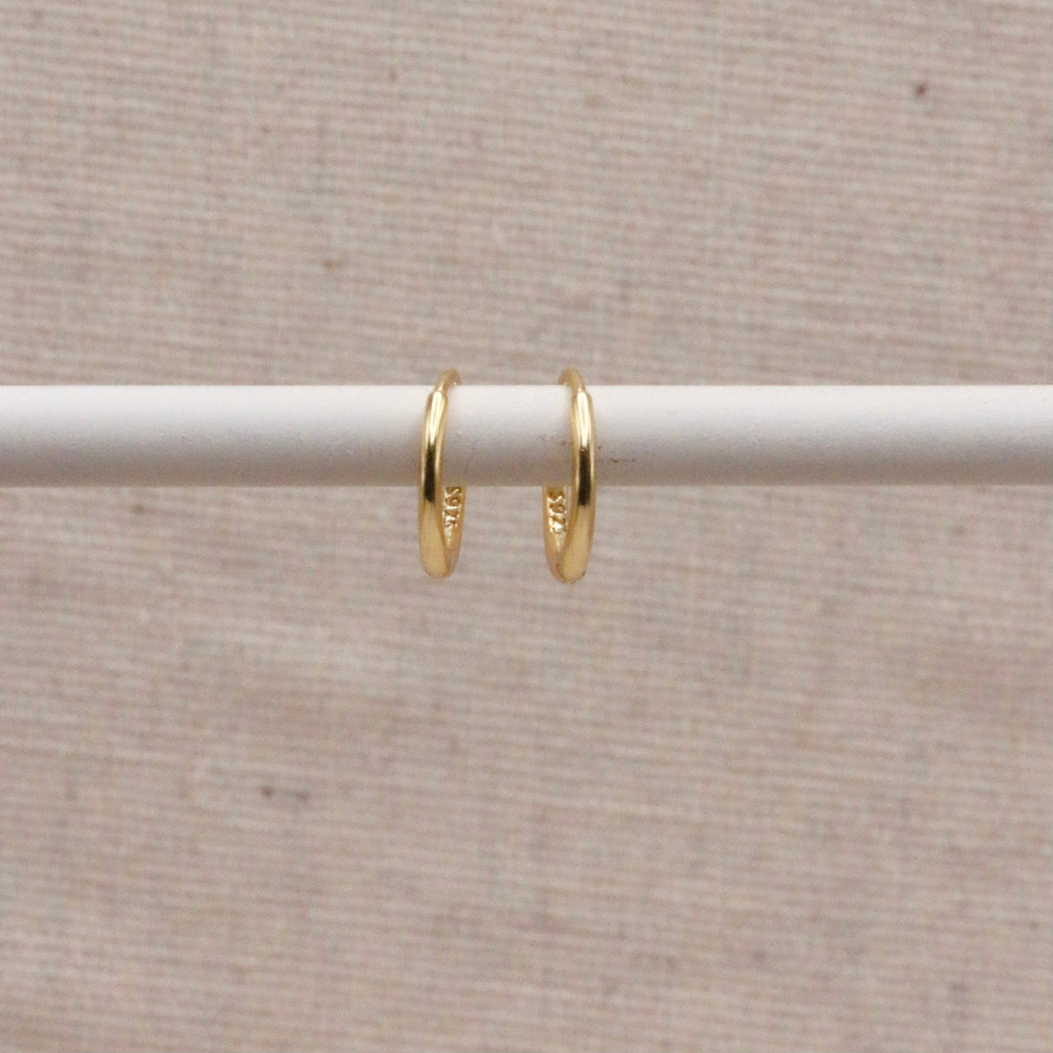 Gold Essential Huggie Hoops: Pair