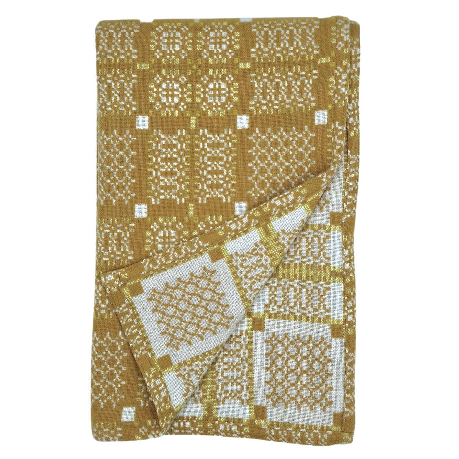 Knot Garden Throws and Blankets: Rhiwbob / THROW