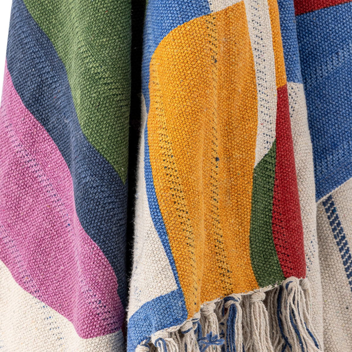 Artisa Throw