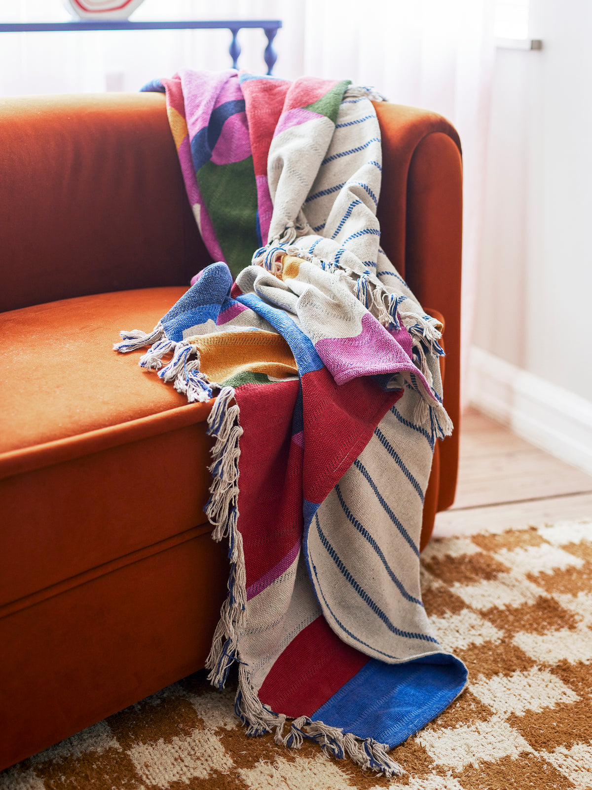 Artisa Throw