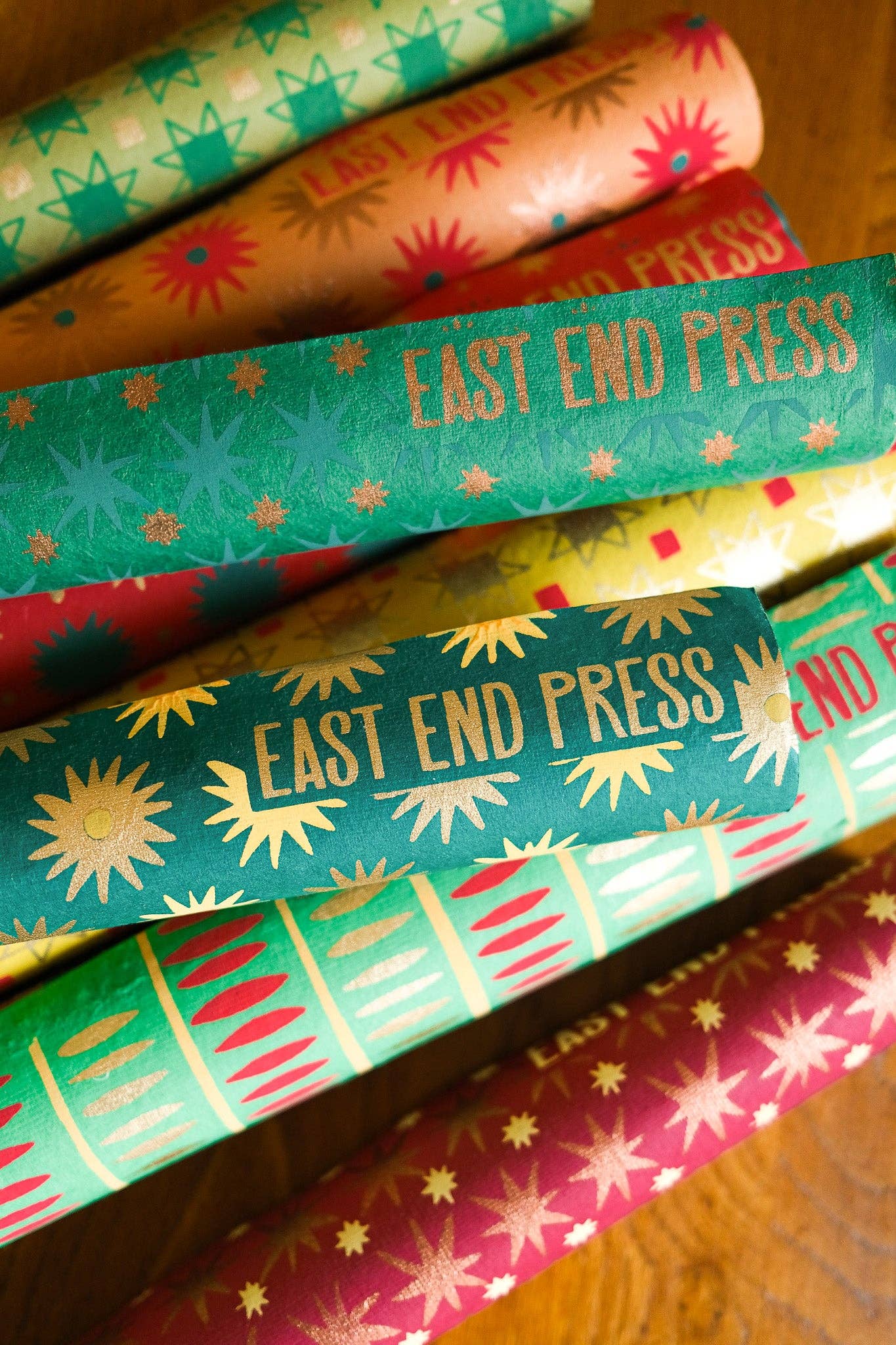 Festive Gift Wrap: Winter's Bloom