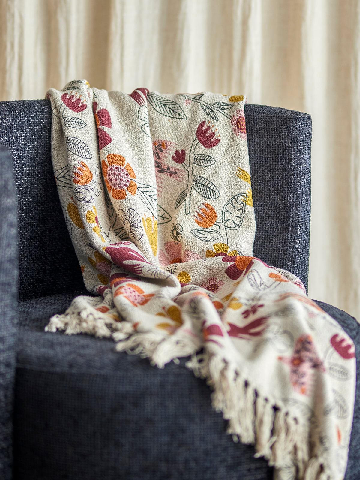Vivielle Throw - Multi Flowers, Mixed Fibres