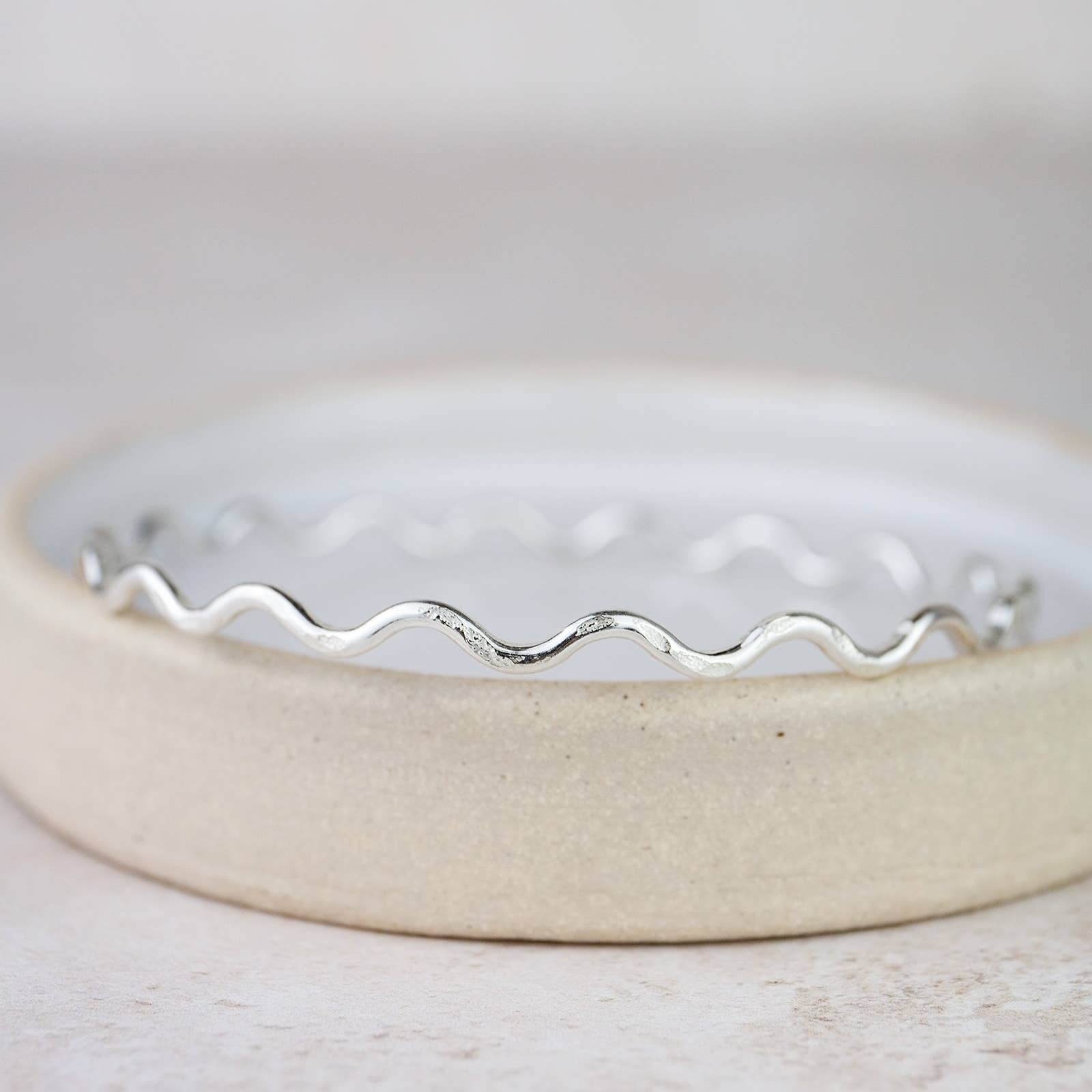 Sterling Silver Geo Swirl Bangle: 6.5cm