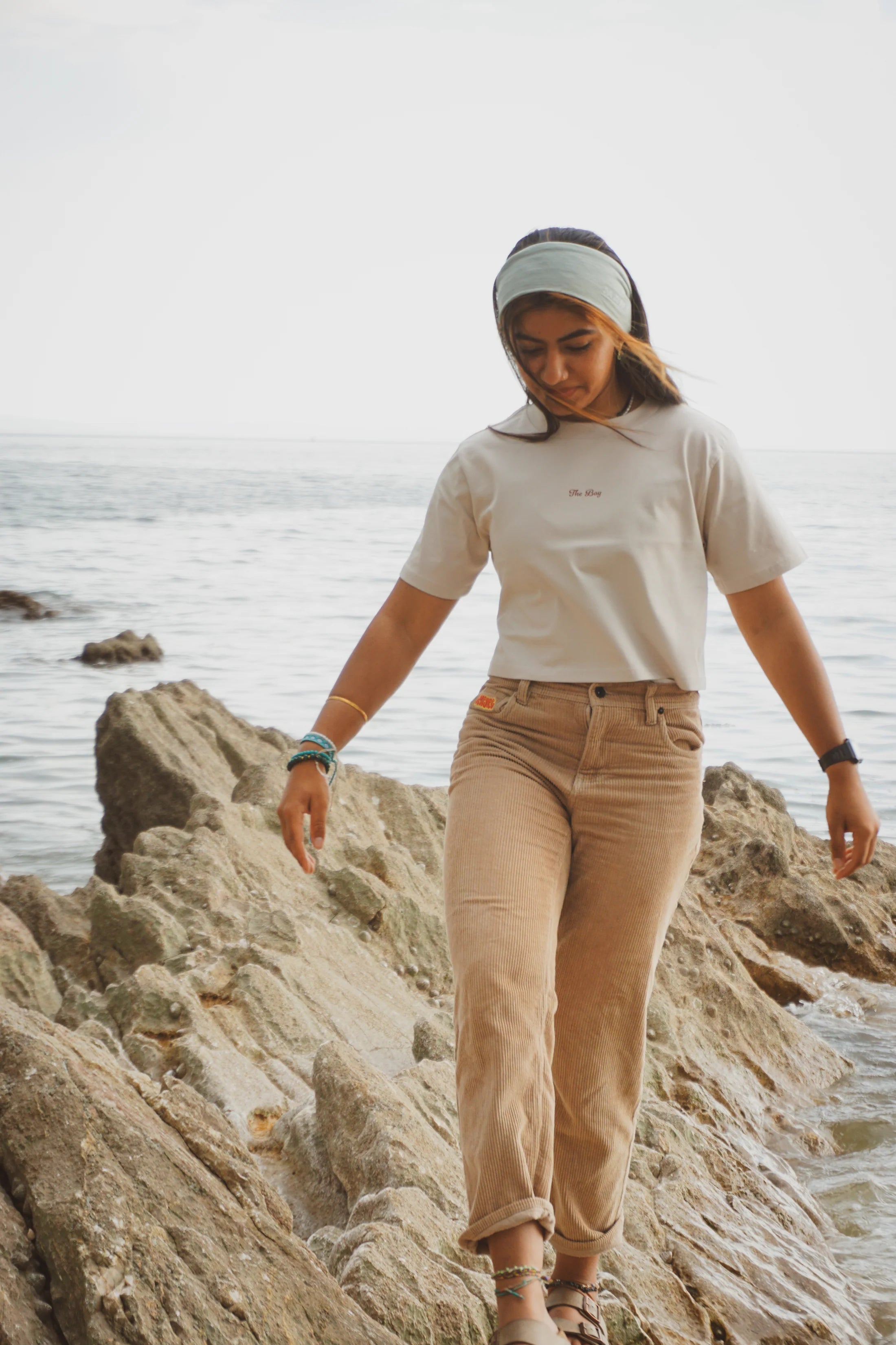 SHELL CROPPED TEE