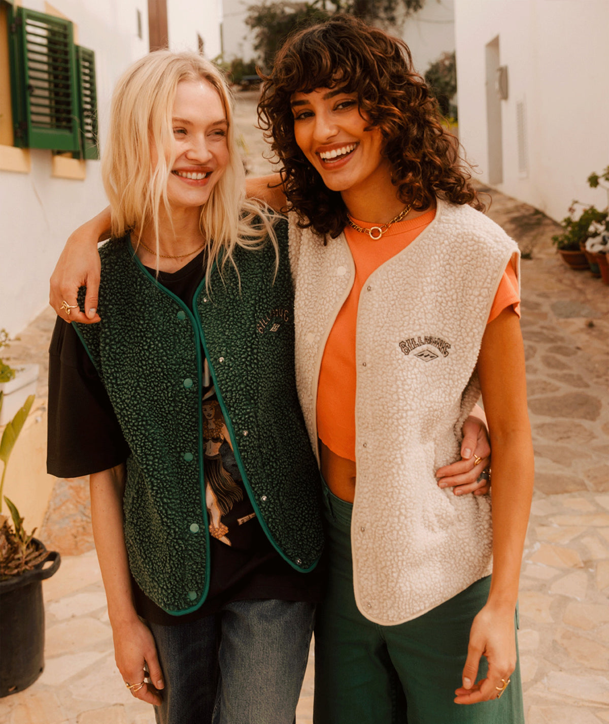 BE HAPPY VEST - WHITECAP