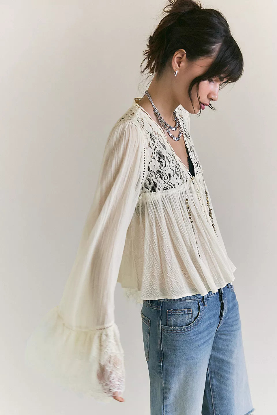 Ava Blouse