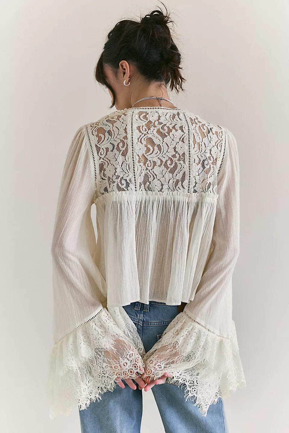 Ava Blouse