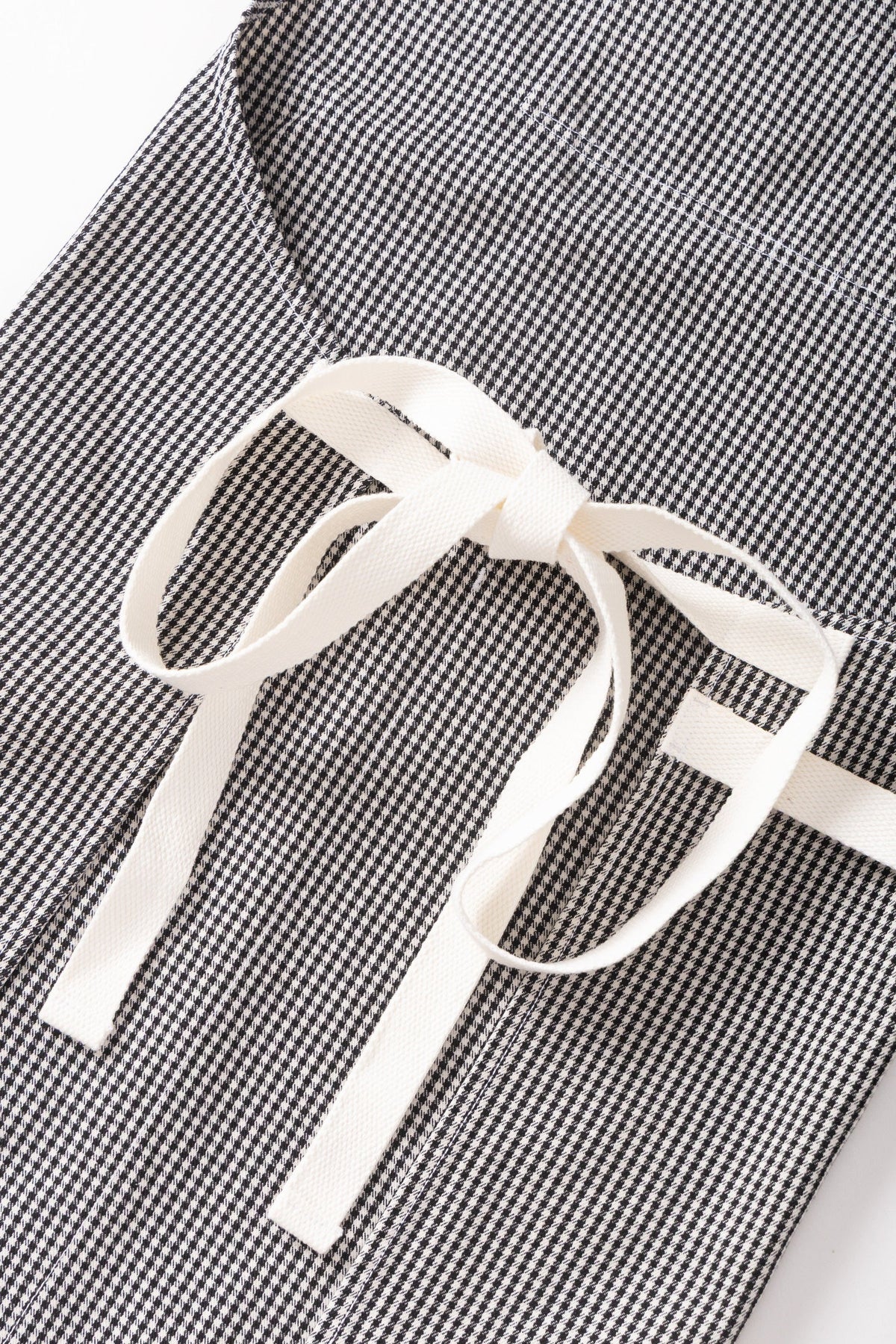 House Gingham Apron - Black