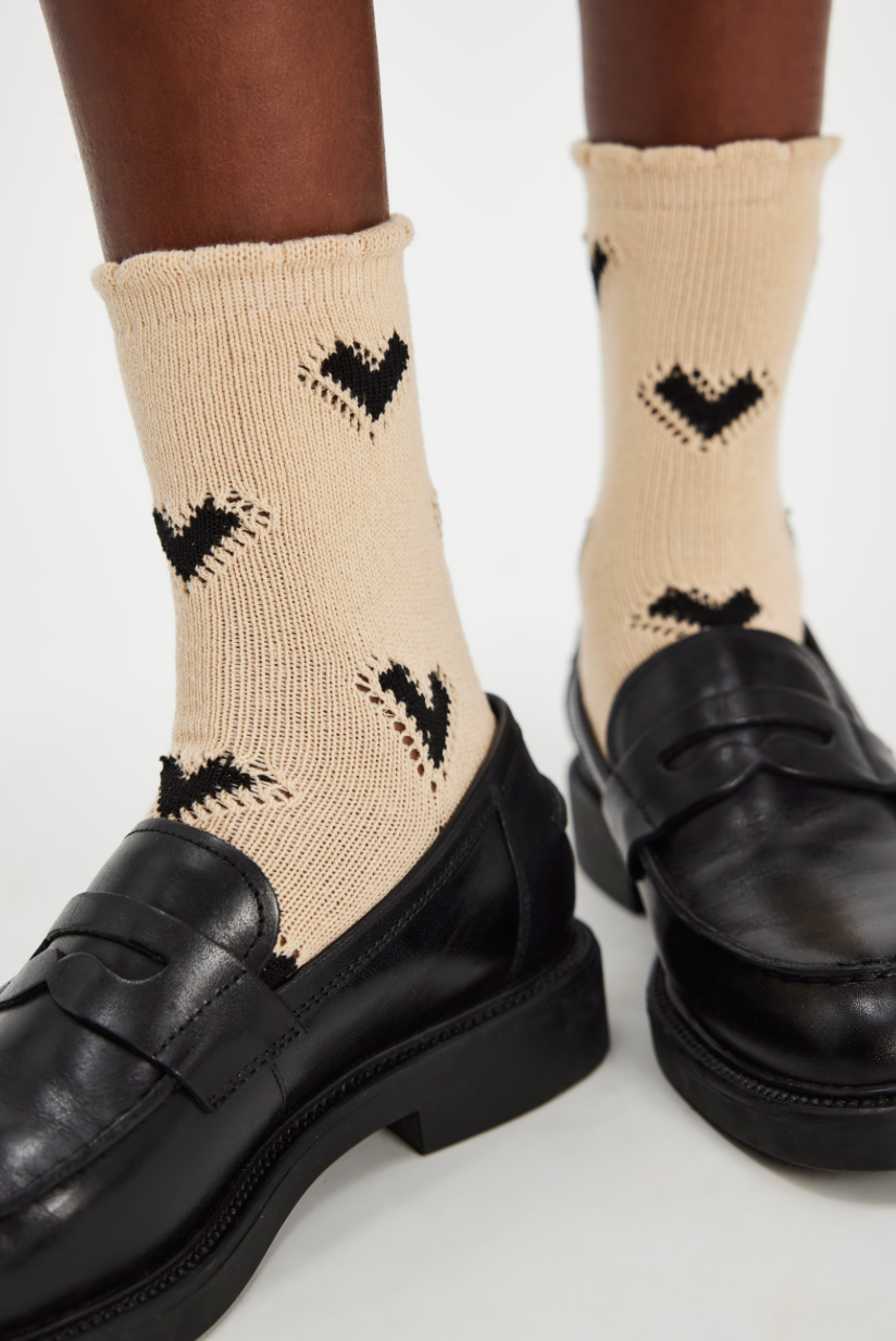 Cupids Bow Socks - Brown