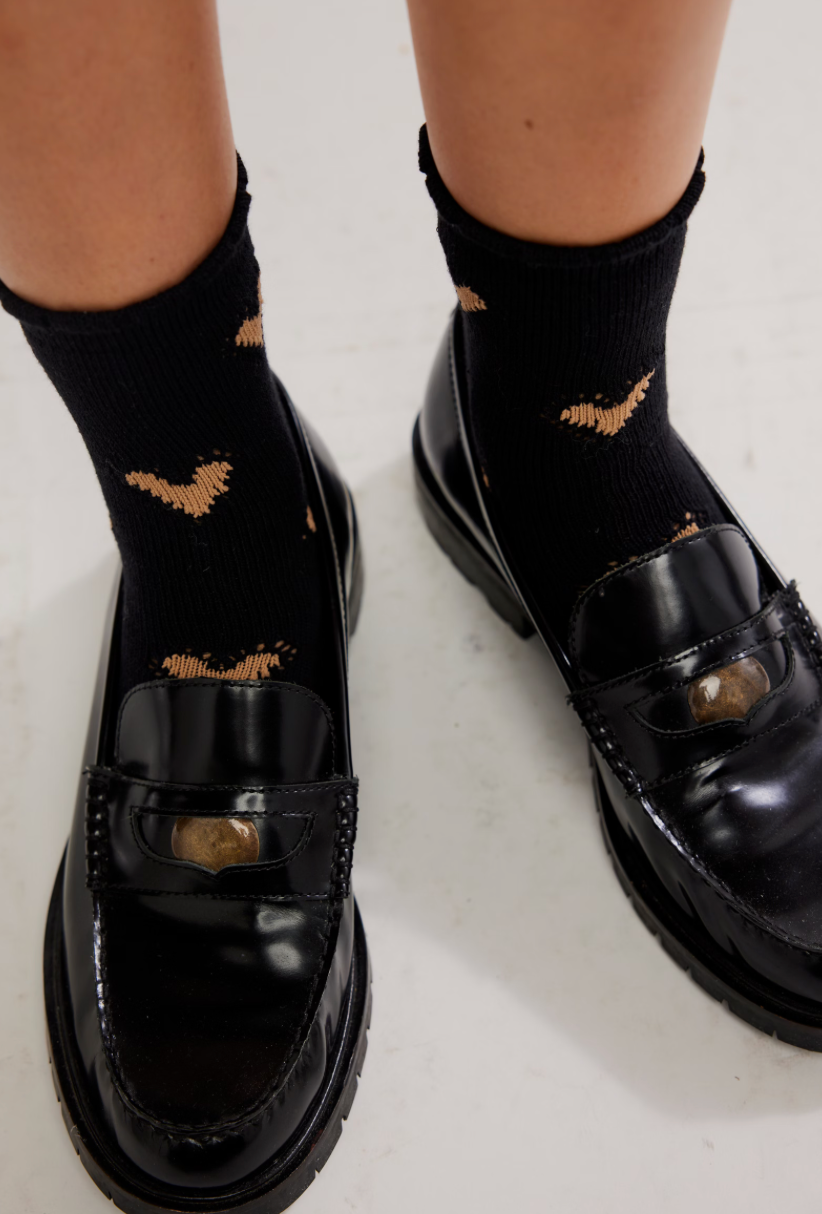 Cupids Bow Socks - Black