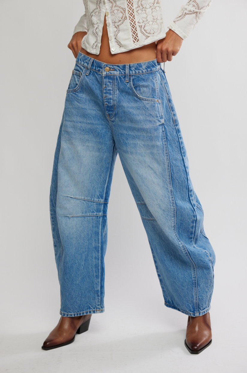 Good Luck Mid Rise Jeans - Ultra Light Beam