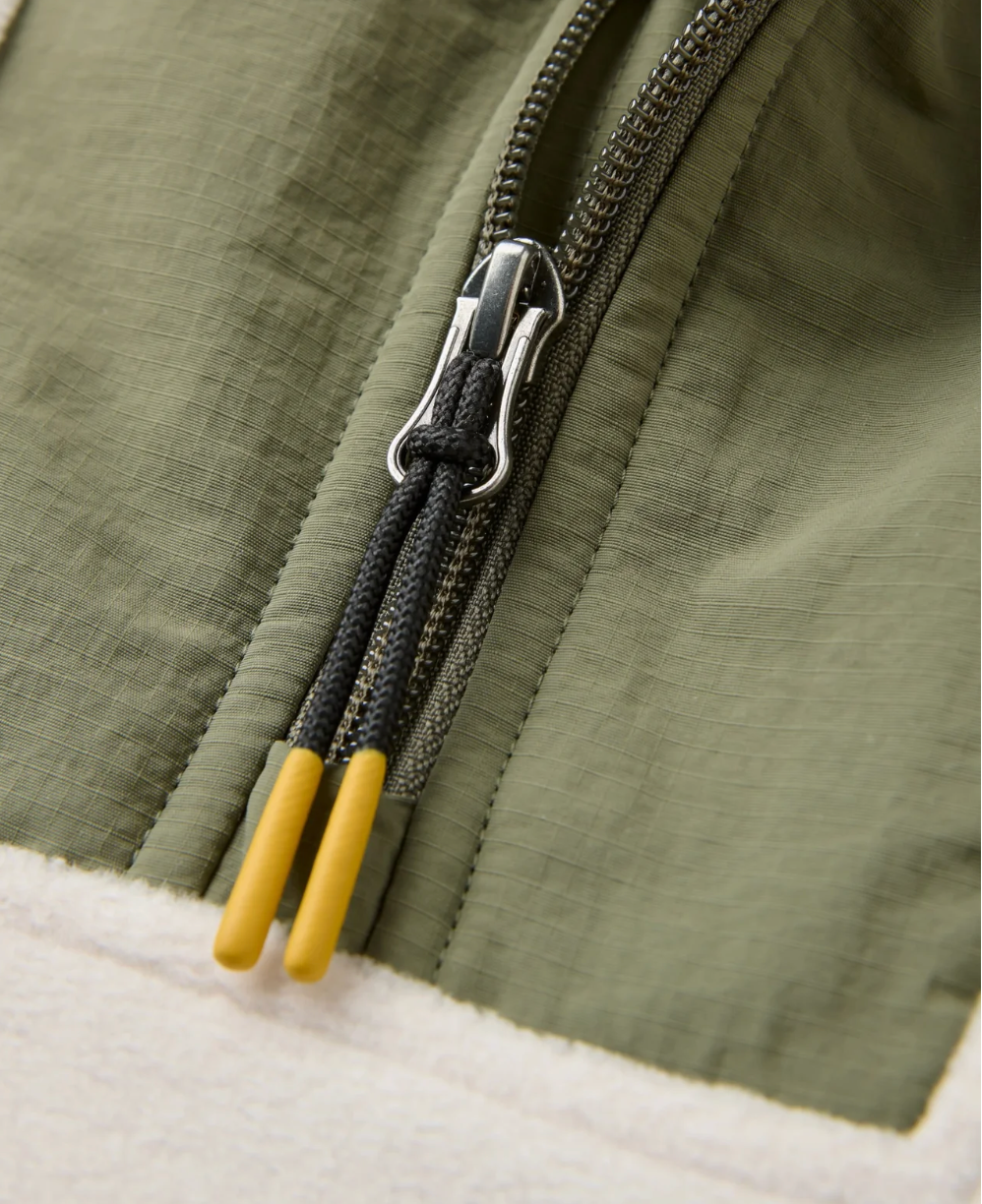 Alexander 3.0 Recycled Hooded Polar Fleece - Dusty Olive / White