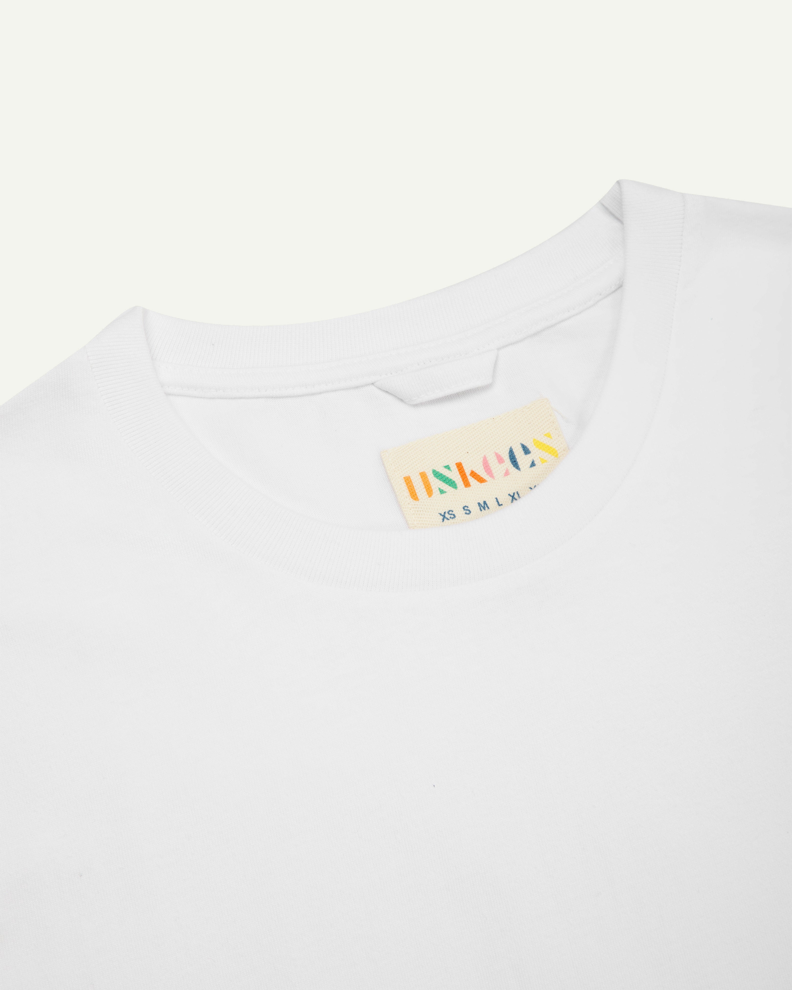 7006 Plain T-Shirt - White