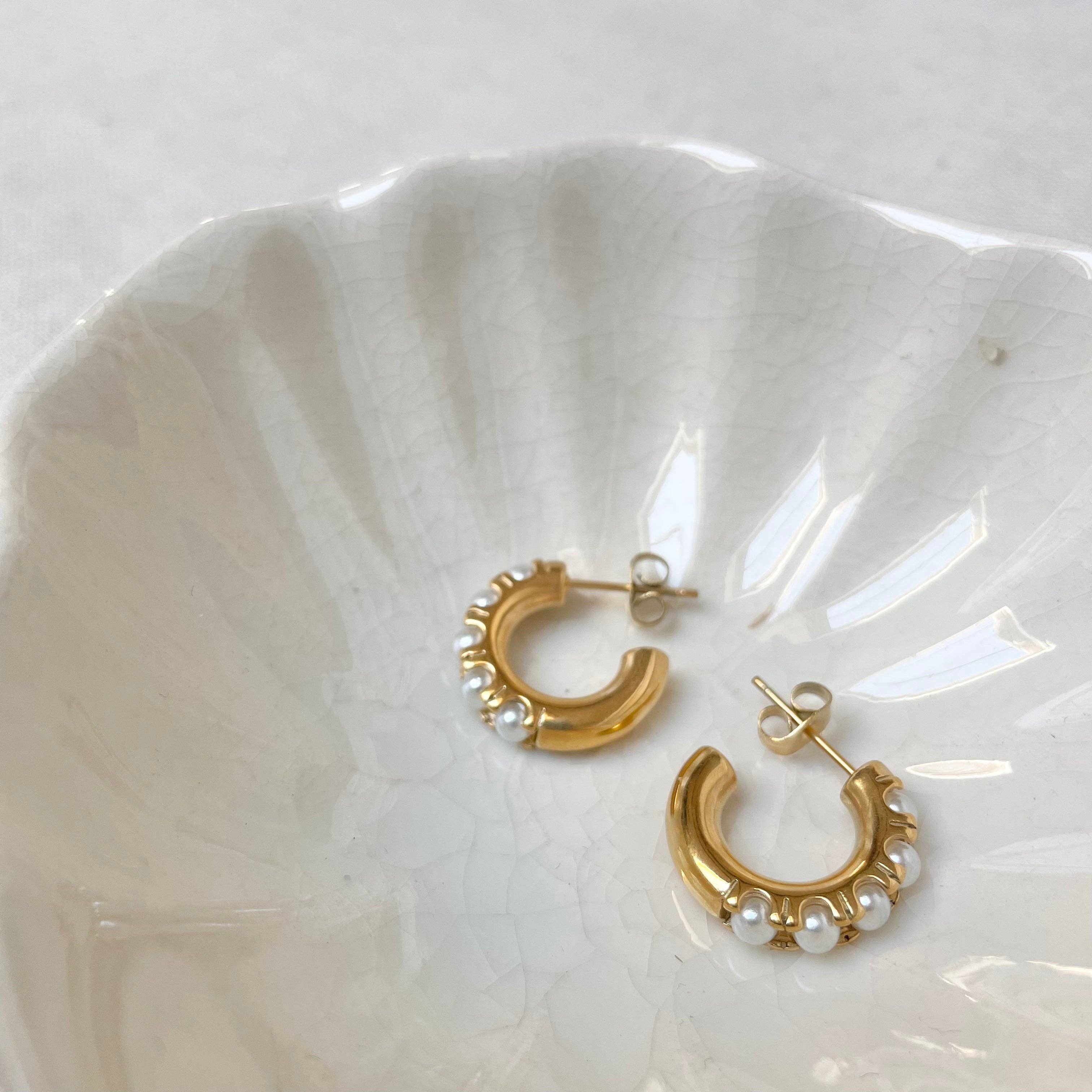 Everyday Gold Pearl Hoop Earrings