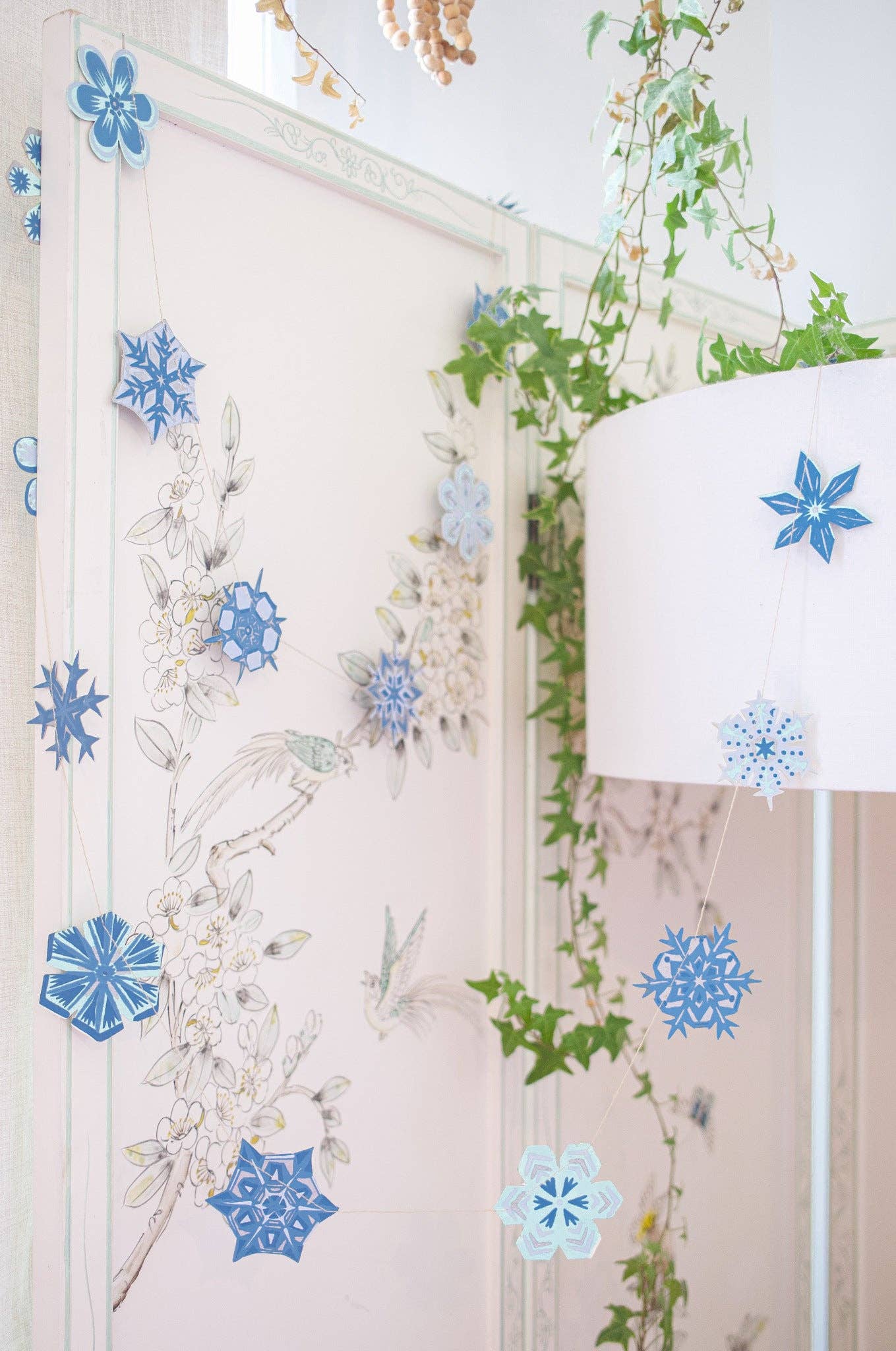 Snowflakes Garland