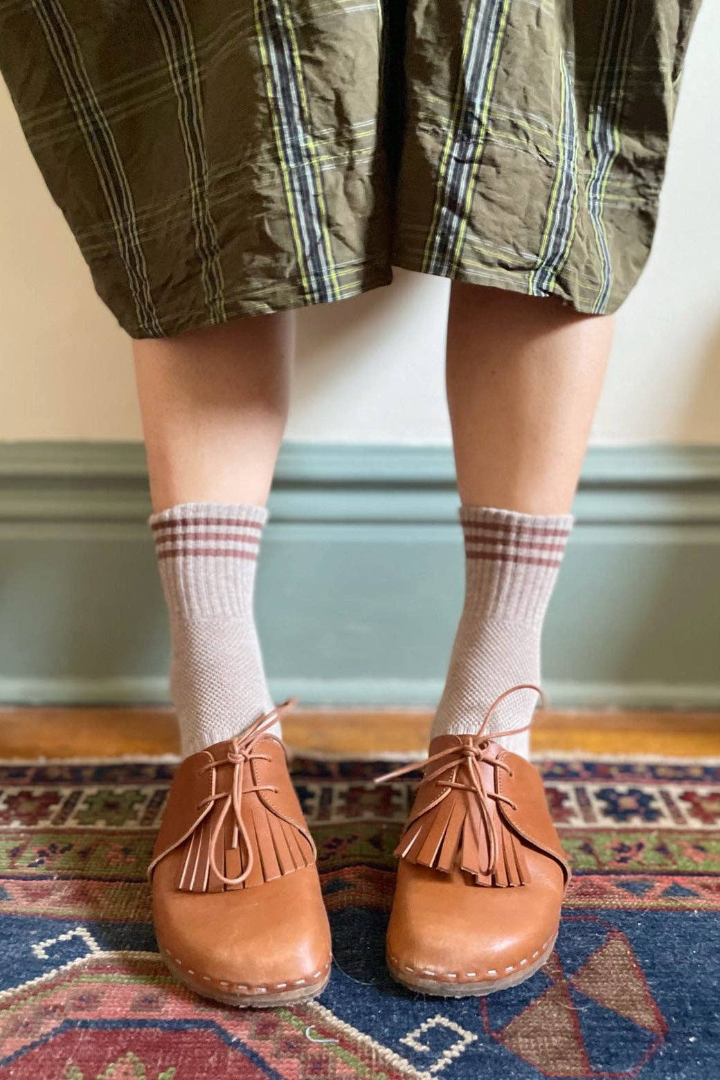 Girlfriend Socks: Scarlet