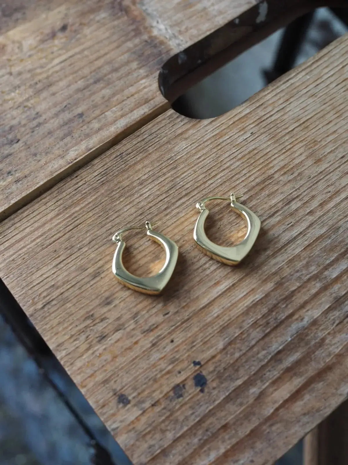 Harri Chunky Gold Hoop Earrings