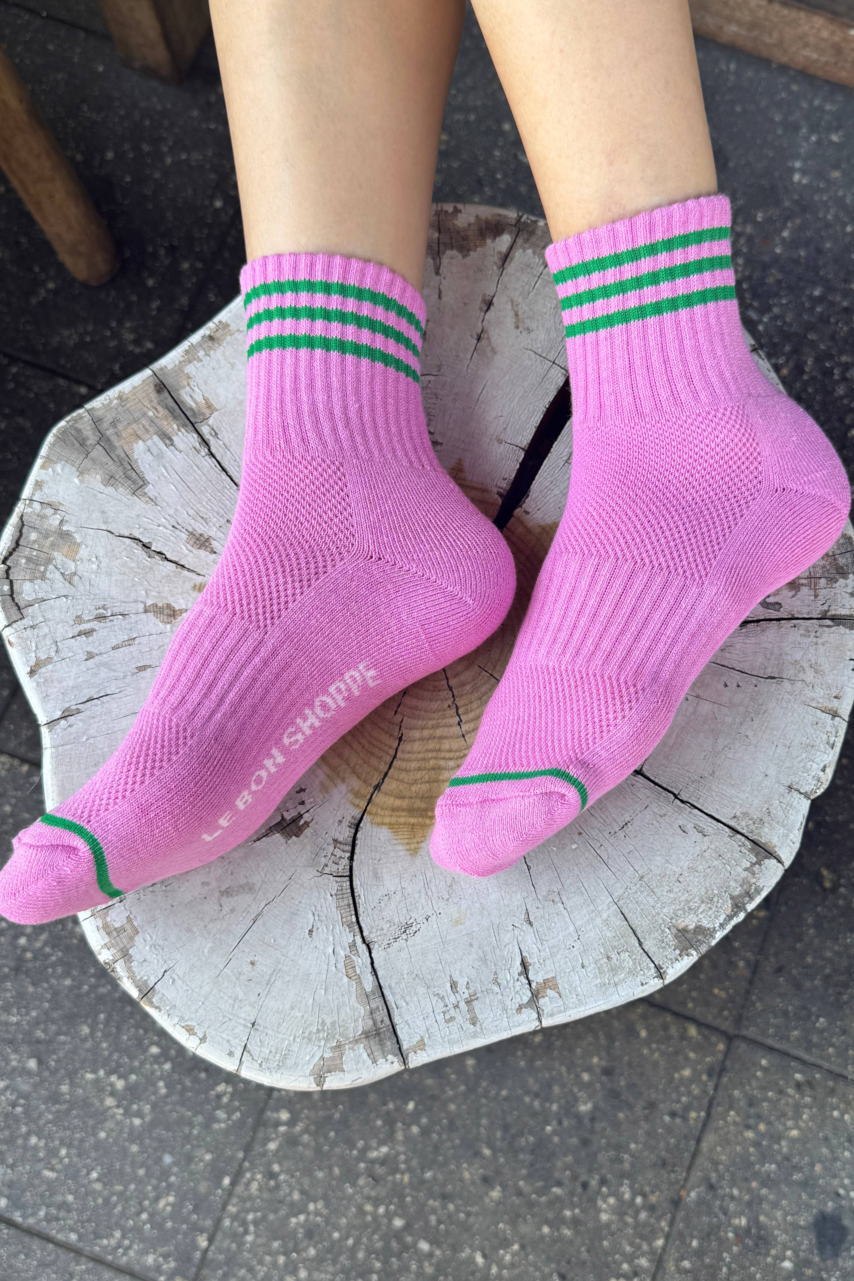 Girlfriend Socks: Peony