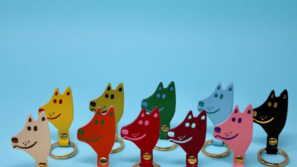 Dog Head Key Fob: Cream