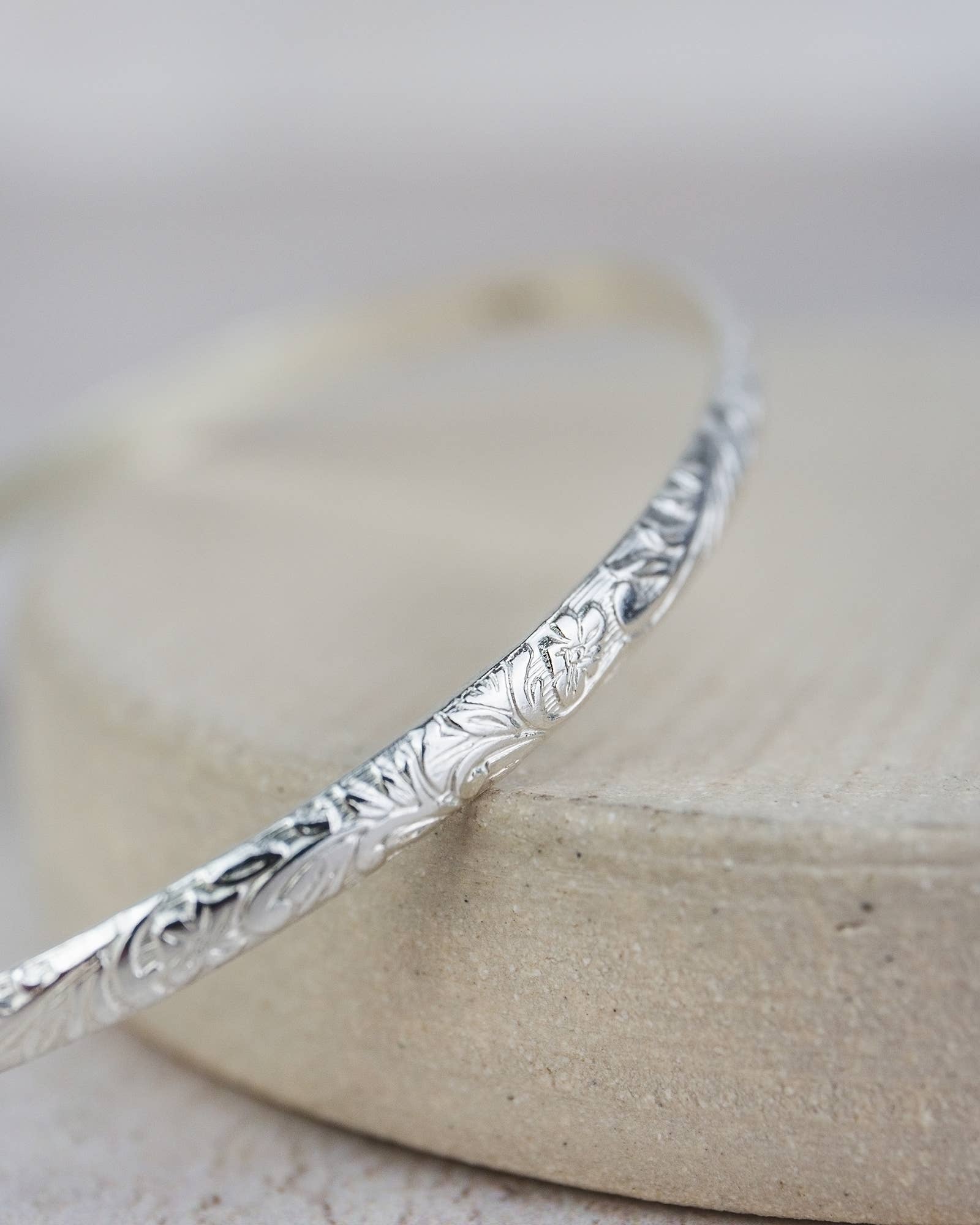 Sterling Silver Floral Bangle : 6.5cm