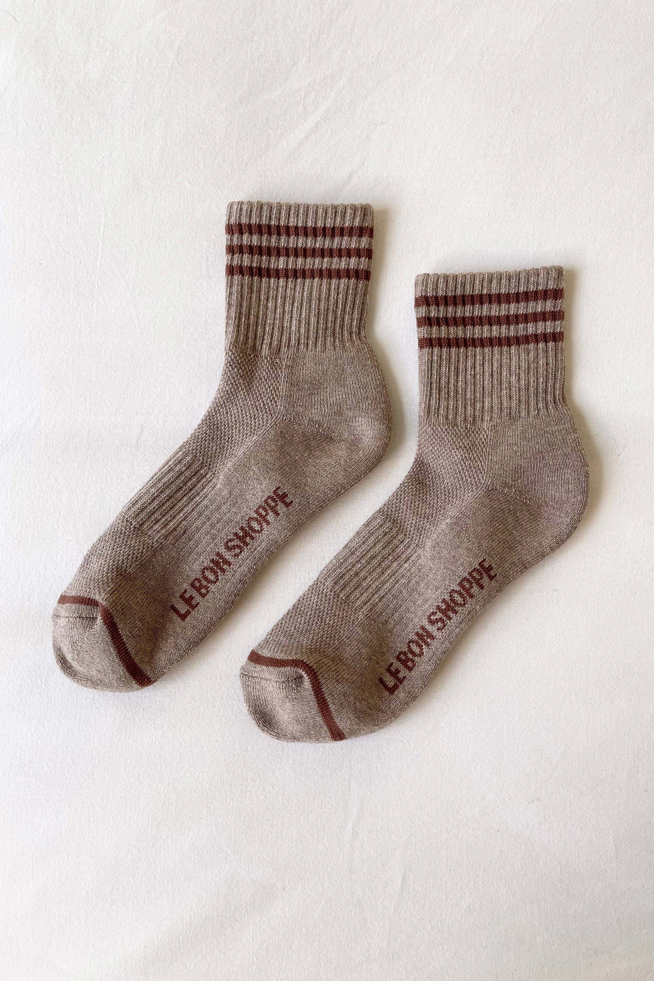 Girlfriend Socks: Scarlet