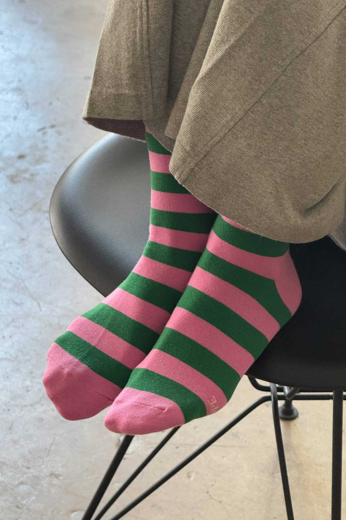 Wally Socks: Black